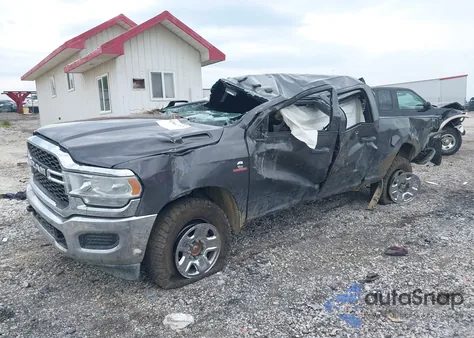 2024 Ram 2500 Tradesman 4X4 6'4 Box из США, поврежденный, VIN 3C6UR5CL7RG234369